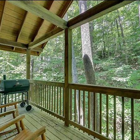 Creekside Paradise Found! One-Bedroom Mountain Cabin In Pigeon Forge Sevierville Eksteriør bilde
